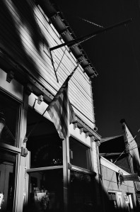 Flag & Building in IR