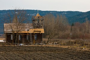Notch hill church. Linda