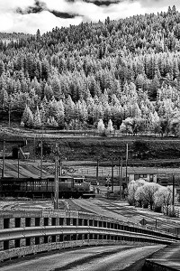 Pritchard Train crossing 1a